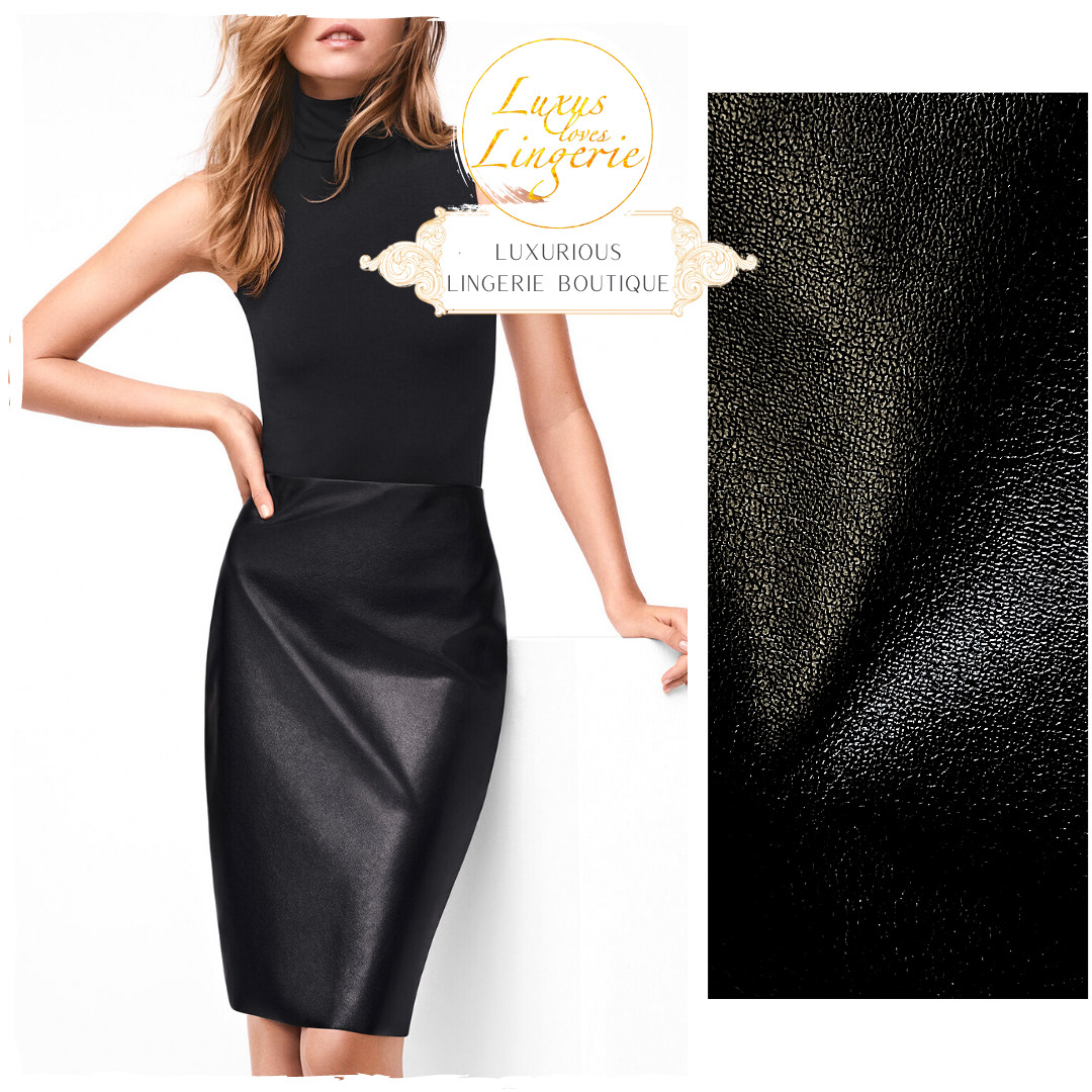 Estella Skirt by Wolford 34 XS Black Rock made of shiny faux leather