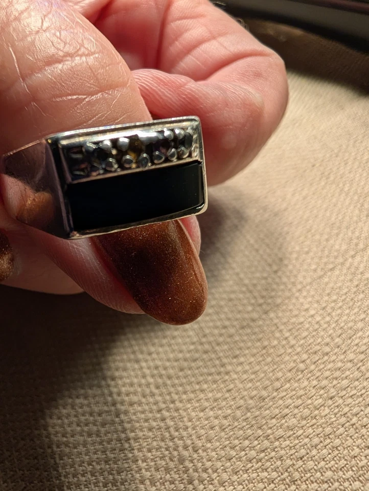 Anillo de plata de ley de ónix negro con piedras de acento para hombre talla 11,5 Foto 3 de 4