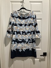 Vince Camuto Blue Beige Floral Bell Sleeve Shift Dress Boat Neck Size 8