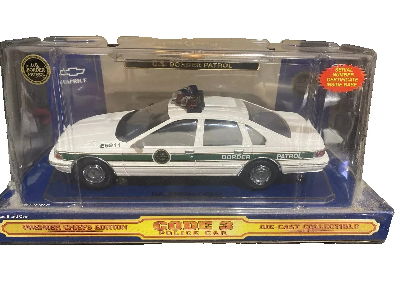 Code 3 Chevrolet 1:24 vehículos diecast y de juguete