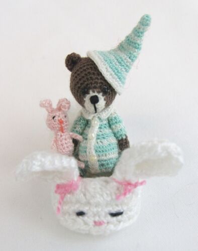 Miniature Crochet Jointed Head/Arms/Legs Teddy Bear in Easter Bunny Slipper - Picture 3 of 6