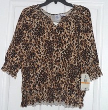 ***CARIBBEAN JOE KNIT TOP SHIRT SIZE S STRETCH LEOPARD PRINT MSRP: $42.00 NWT