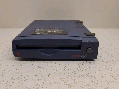 Iomega External ZIP 100 Floppy Drive Z100P2 No Cable or AC Adapter Untested