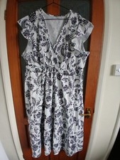 Shein Women's Curve Dress Size 4XL Monochrome Black White