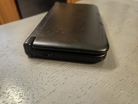 Nintendo 3DS XL Black with Charger, 21 Games Bundle, 4gb SD card and case