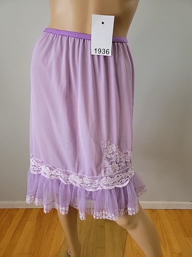 Vintage NANI Flower Purple Half Slip Lace Detail Size Large