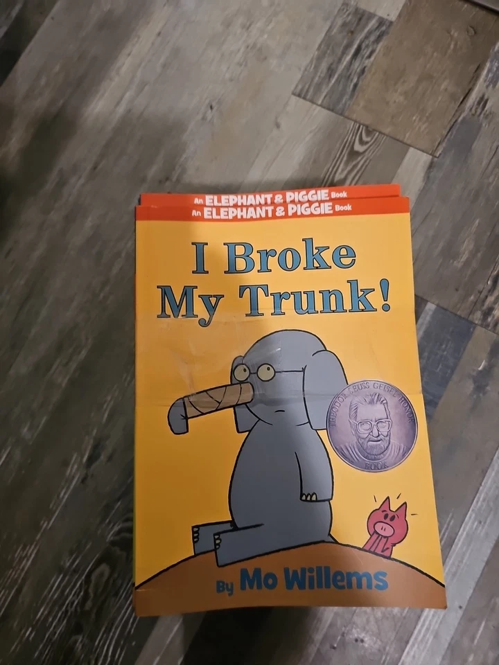 Elephant and Piggie Series by Mo Willems Set of 25 Books - Image 2 of 4