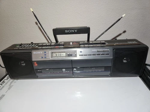 Sony CFS-W501 Soundrider AM FM Radio Dual Cassette Player Tested Working
