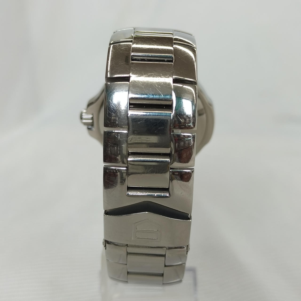 Kirium Date Quartz Model WL1115 image 4