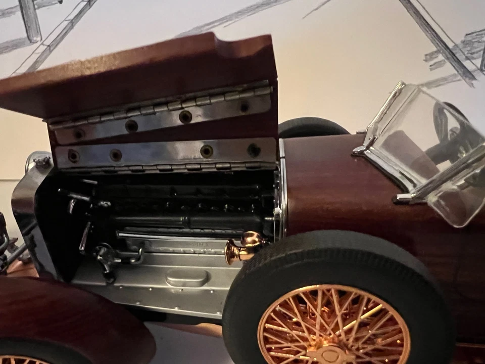 Franklin Mint Hispano Suiza Tulipwood 1924 - Bild 4 von 4