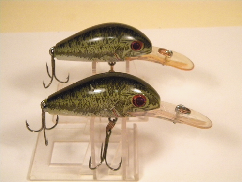 L@@K (2 LOT) VTG REBEL SUPER R RATTLIN' CRANKBAIT DIVING