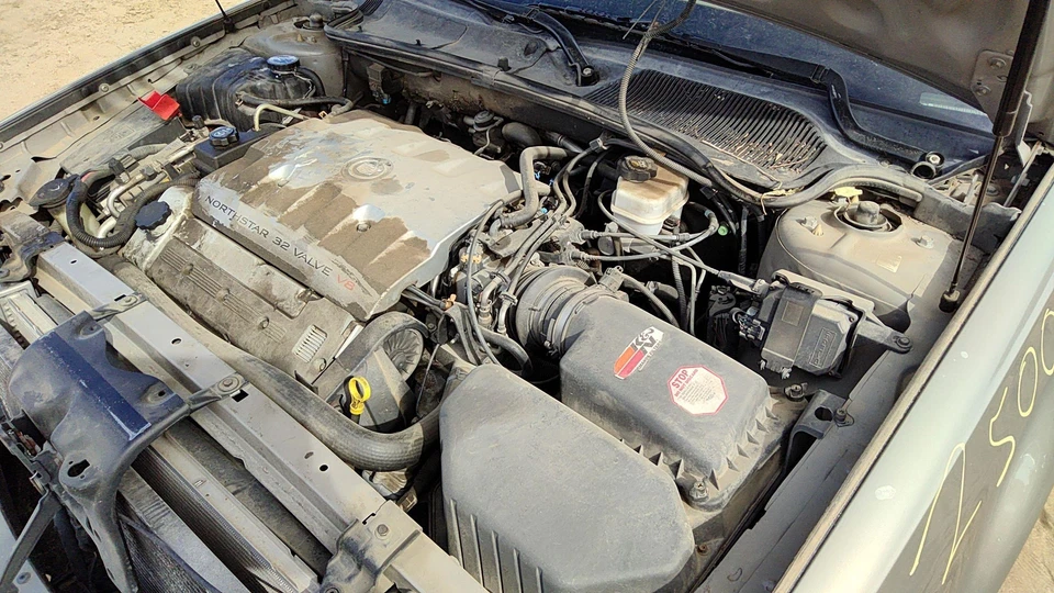 2000-02 凯迪拉克 Deville Dts 和谐平衡曲轴滑轮带螺栓 4.6 升 — 第 2/4 张图片