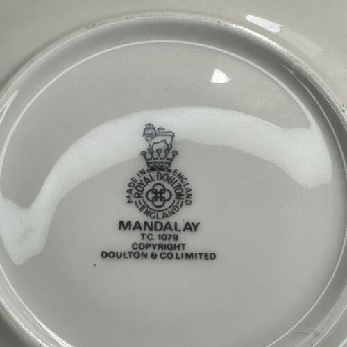 Royal Doulton Mandalay Tasse & Untertasse FINE CHINA TC 1070 Floral Goldrand 4er Set - Bild 3 von 3