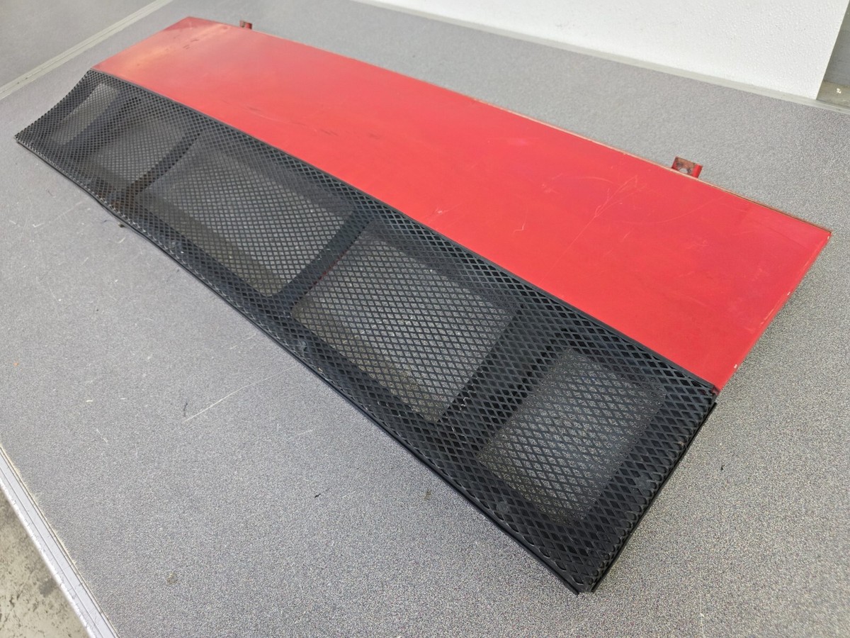 NICE USED ORIGINAL GENUINE PORSCHE 914 RED ENGINE LID WITH GRILL