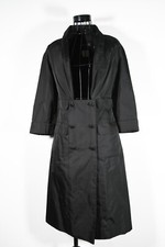 Chanel Black Gold Boucl  Tweed Jacket FR 40 - Classic Four Pocket Style