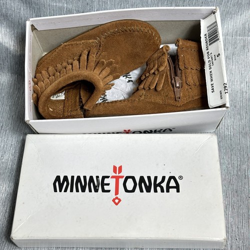 Minnetonka Kids Infant Moccasin Boots Shoes Brown Size5 - Picture 13 of 21