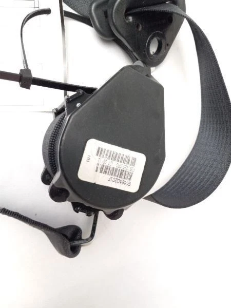 CINTURÓN DE SEGURIDAD PASAJERO TRASERO RETRACTOR se adapta a Jeep Patriot 2013 Foto 2 de 4