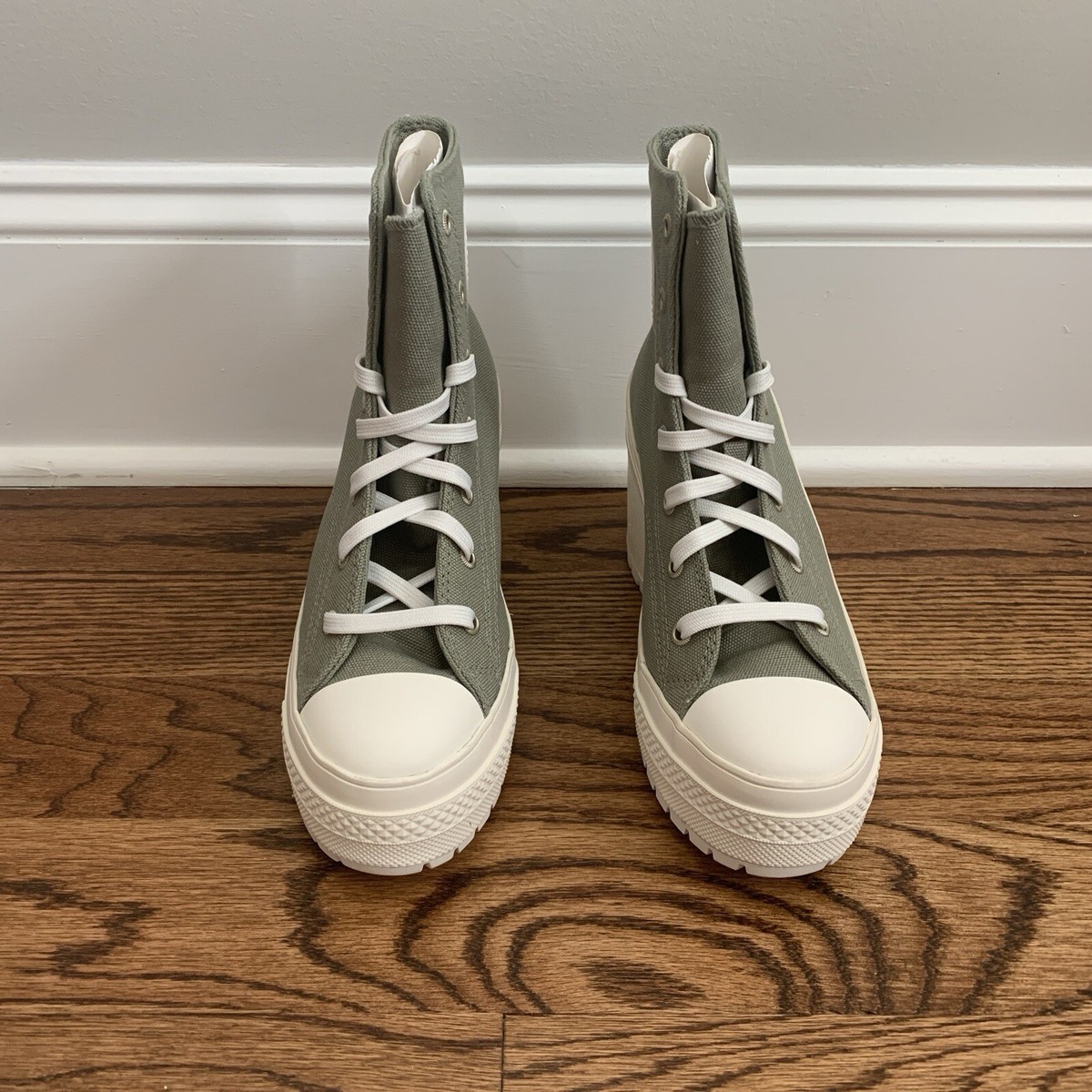 Converse Chuck 70 De Luxe Heel Platform Olive Sneakers Women's