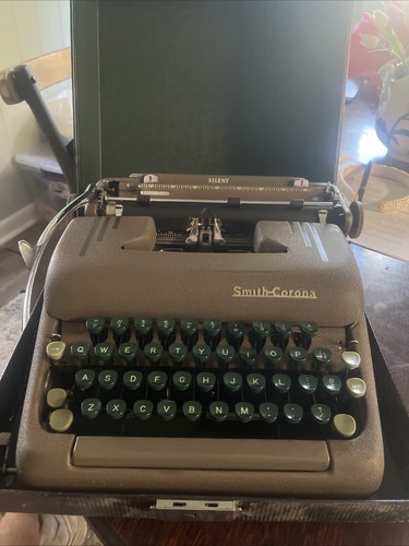 1950s Smith Corona Silent Portable Typewriter Brown Green Keys Working