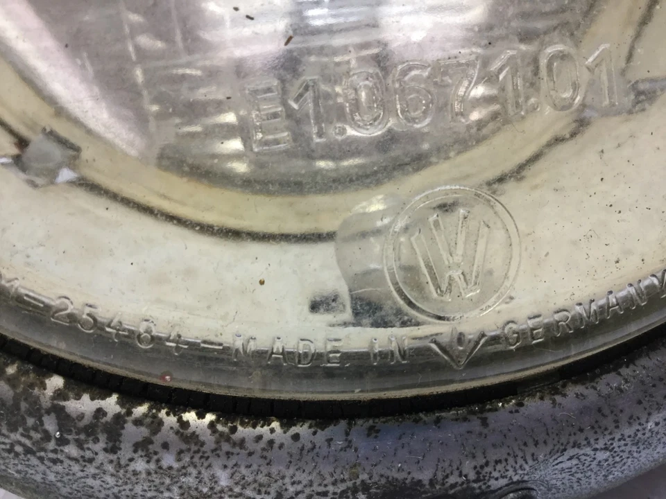 Conjuntos de pares de faróis Volkswagen Beetle tipo 1 1946 - 1966 E1 0671 01 - Imagem 4 de 4