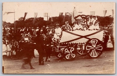 Vintage Early 1900s Parade Float Postcard with Victorian Era Attire AA103