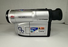 Samsung SCL810 Hi8 8mm Camcorder, No Power, Accessories Included, Parts/Repair