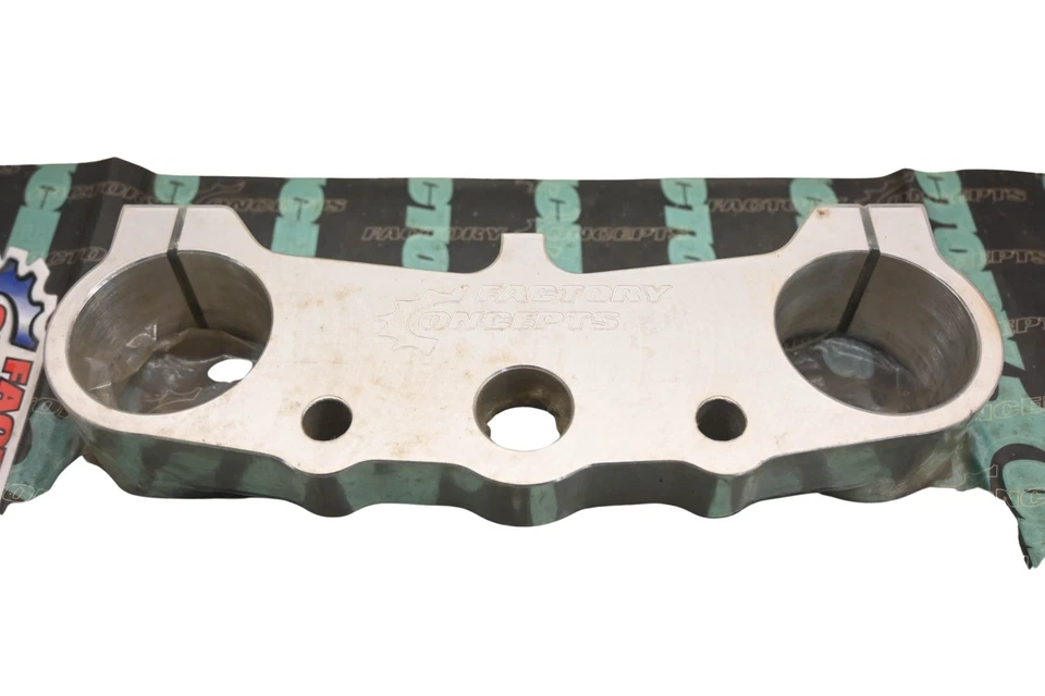 Factory Concepts F80-2030 верхний тройной зажим кронштейн новый из старых запасов - Изображение 2 из 3