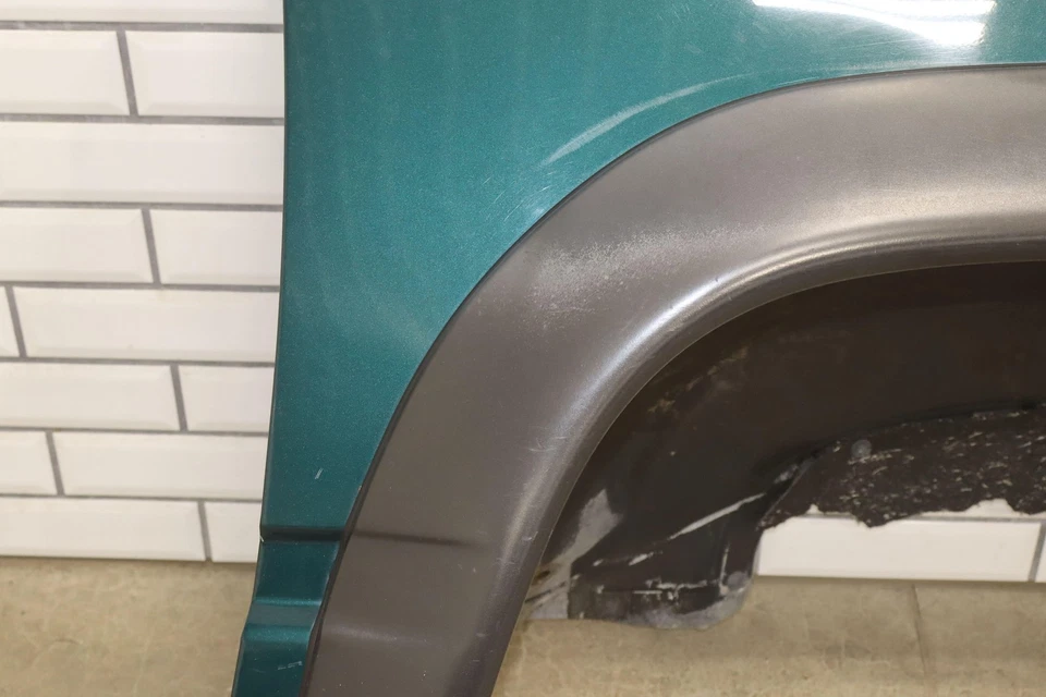 88-98 Chevy GMC Truck SUV GMT400 Right RH Passenger Fender Emerald Green 43U OBS Foto 3 de 4