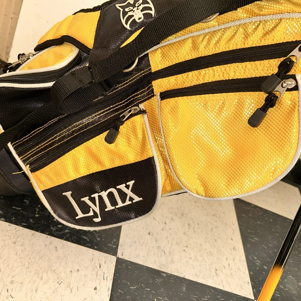 Lynx Jr Golf Club Set LH 5, 7, 9 Iron Titanium Matrix 1 Driver Jr Putter Bag - Image 2 of 4