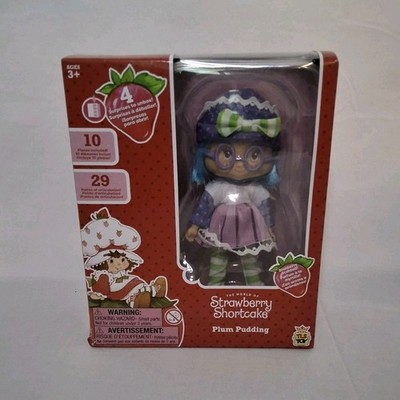 The Loyal Subjects Strawberry Shortcake Plum Pudding Scented Action Figure