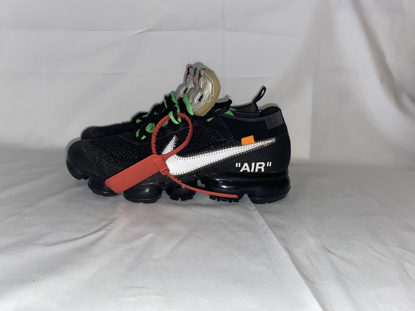 OFF WHITE X NIKE Taglia 7 5 Nike x Off White Vapormax Vnds