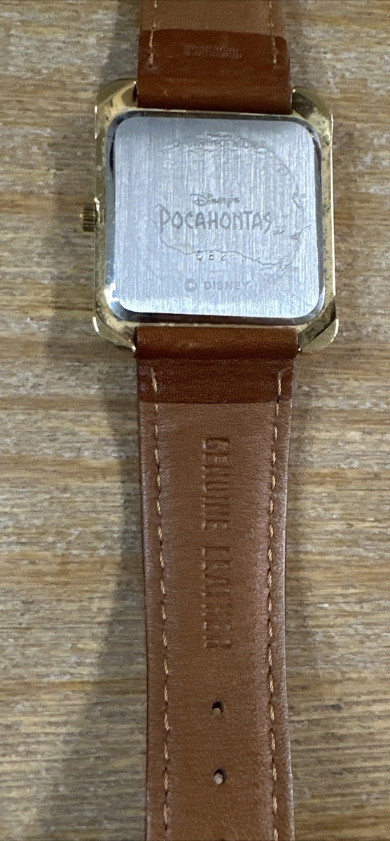 POCAHONTAS, Disney Store GOLD EMBOSSED ULTRA RARE UNISEX  display picture 1