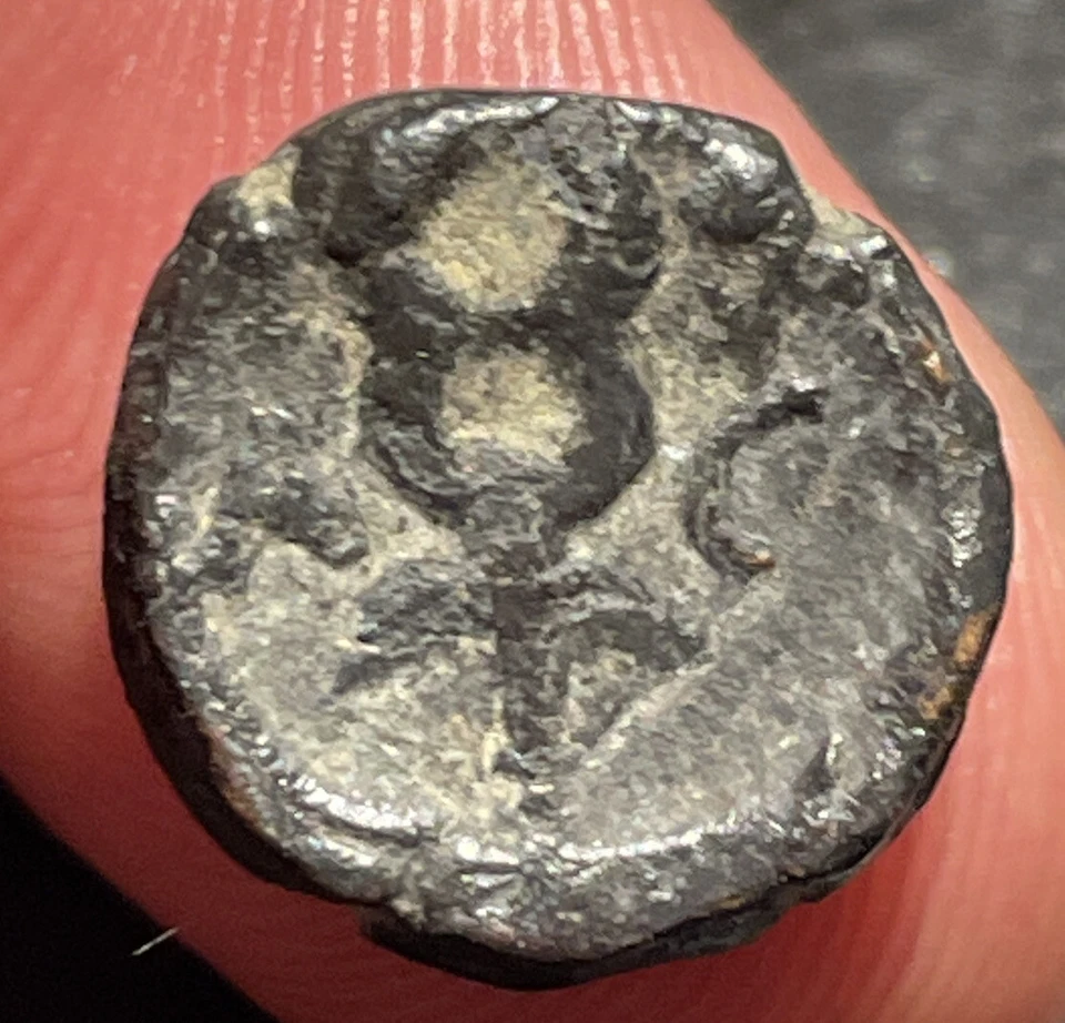 27 BC-14 AD Roman Judea Ascalon Augustus AE 3.0g Caduceus Birth of Jesus Coin - Image 3 of 4