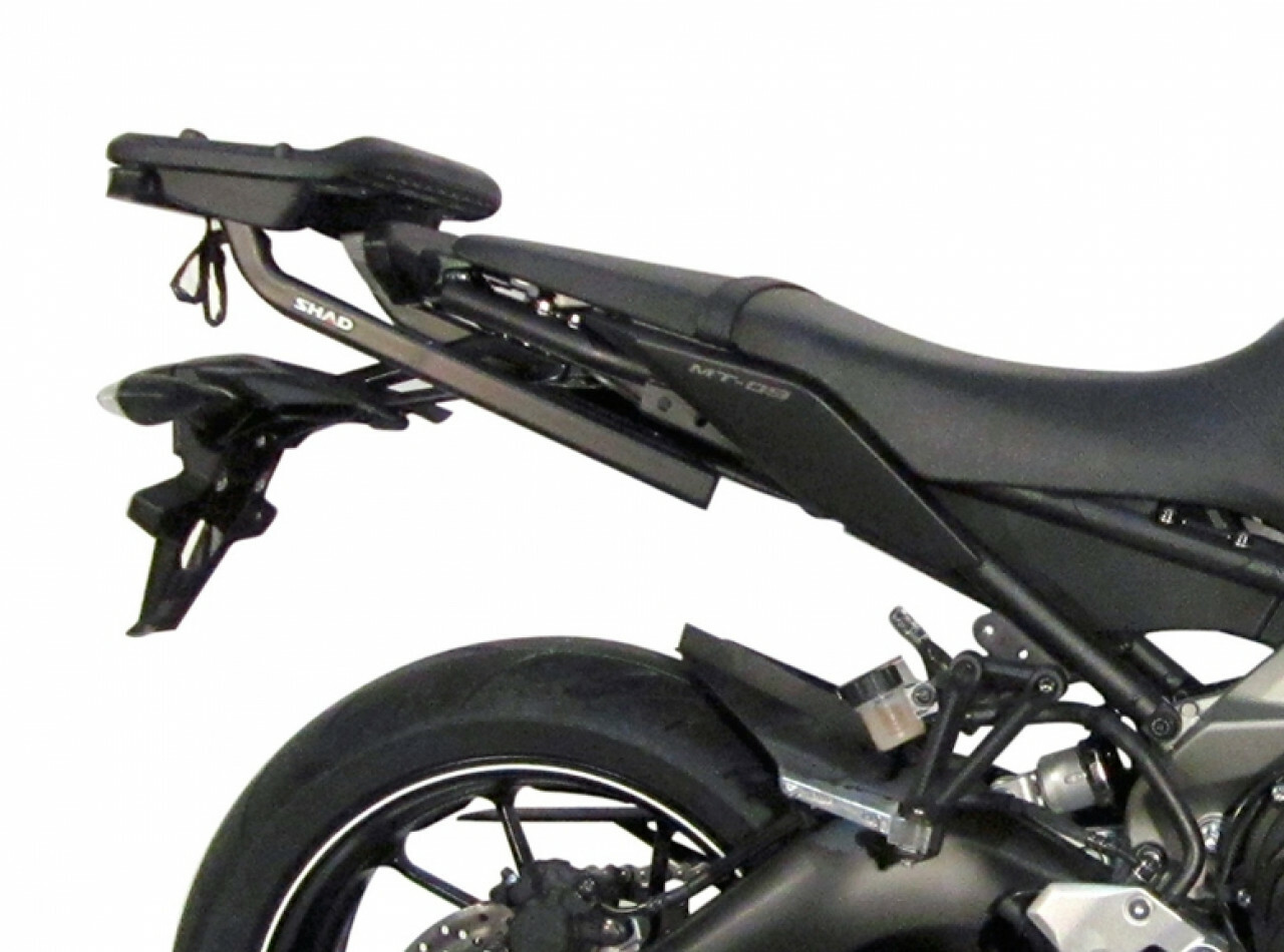 Fixation top case SHAD Yamaha MT-09 idéale pour vos road trips
