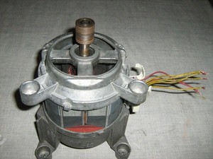 Motor Waschmaschine TYP 205 84.087 AC-EL-CL.B/F  MIT NEUEN KOHLEBÜRSTEN