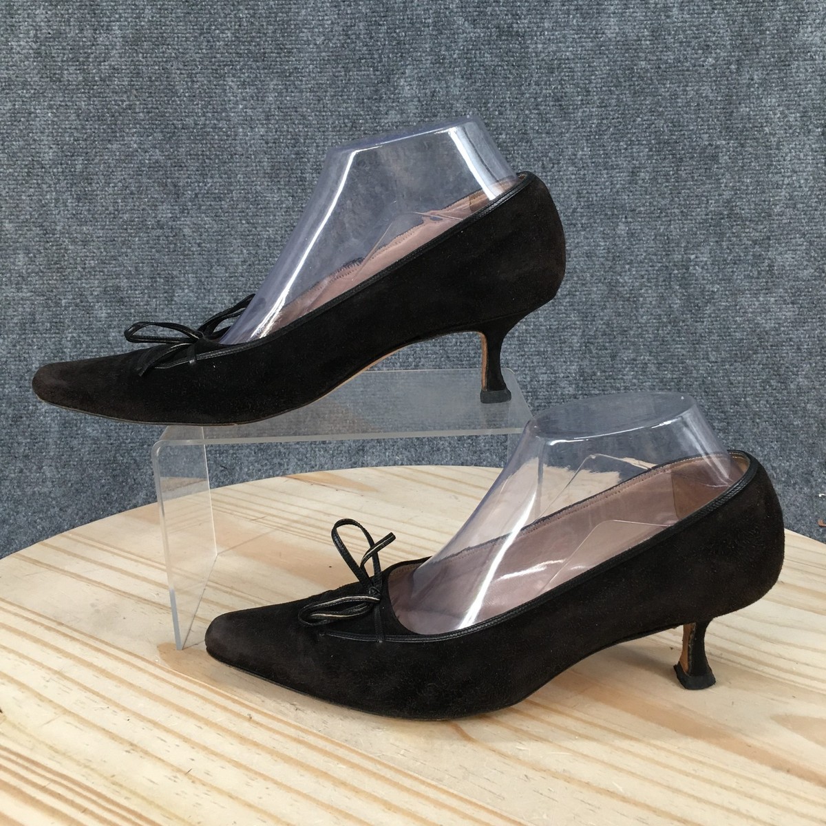 Manolo Blahnik Heels Womens 38.5 Pointed Toe Slip On Kitten Pumps