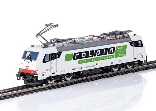 Marklin HO 38801 Class 186 Electric Locomotive