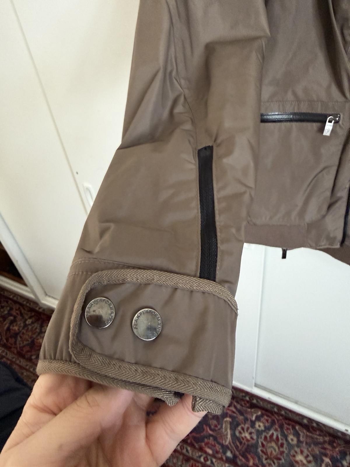 Peak Performance Men's Jacket - Large - image 8