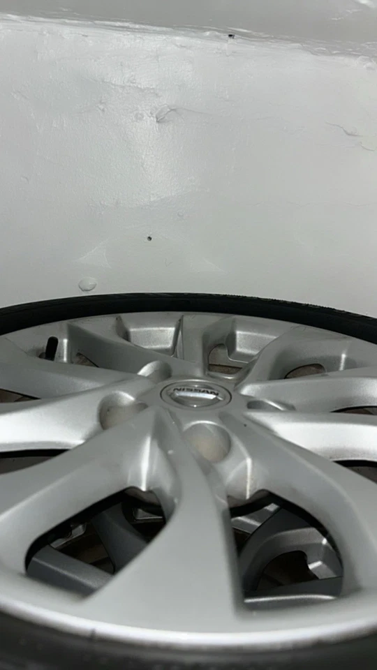4 Rings And Tires 205/ 55/R16 Nissan Sentra Sv 2017 -2019  Continental - Image 2 of 4