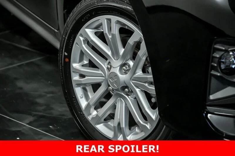 Mitsubishi Mirage LE 2024 Foto 3 de 4