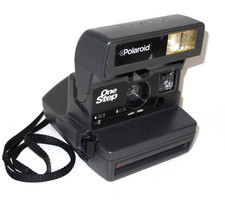 VTG Near Mint Original Polaroid OneStep 600 Instant Film Camera w/ Flash  Strap