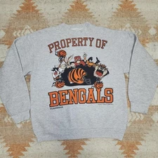 Vintage 90's Cincinnati Bengals Looney Tunes Crewneck Sweatshirt AN56875