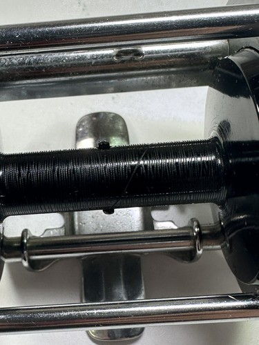 Vintage | Shakespeare | Service | 1946M | Model EH | Casting Reel - Picture 12 of 14