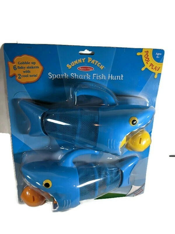 Spark Shark Fish Hunt Pool Toy