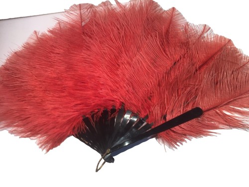 Vintage 70s Leather Wooden Round Bead Red Feathers Accessory Boho Clip Hair Bag Vintage 70s Leather Wooden Round Bead Red Feathers Accessory  main image 4