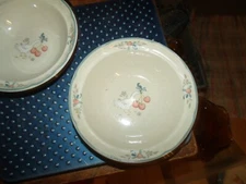 2 Vtg 80's International Tableworks "Marmalade" Soup Bowls Goose & Cherry 6-7/8"