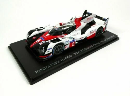 Articoli di modellismo statico scala 1:43 per Toyota