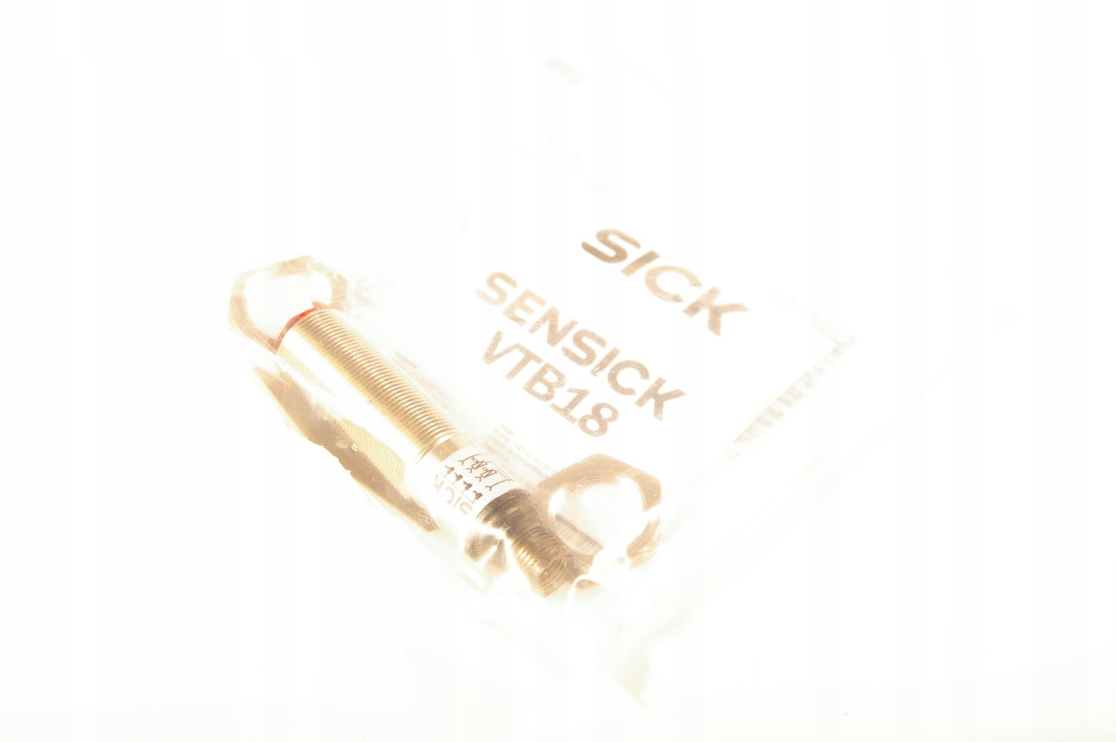SICK VTB18-0P0240S01 different