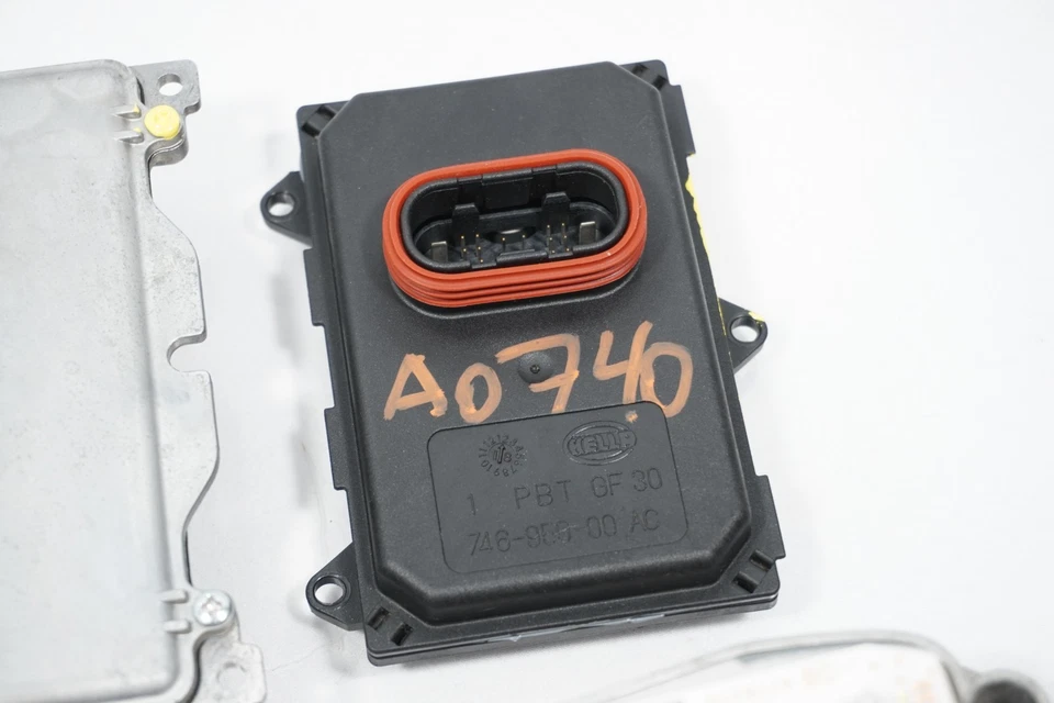 16-18 AUDI Q3 LADO CONDUCTOR IZQUIERDO LED MÓDULOS LASTRE DRL JUEGO DE 4 Foto 2 de 4