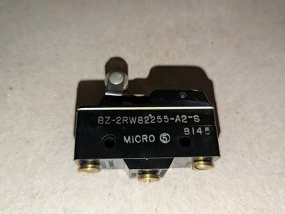 NEW GENUINE UND. LAB. L96, BZ-2RW82255-A2-S MICRO SWITCH 15A 125, 250 OR 480 VAC